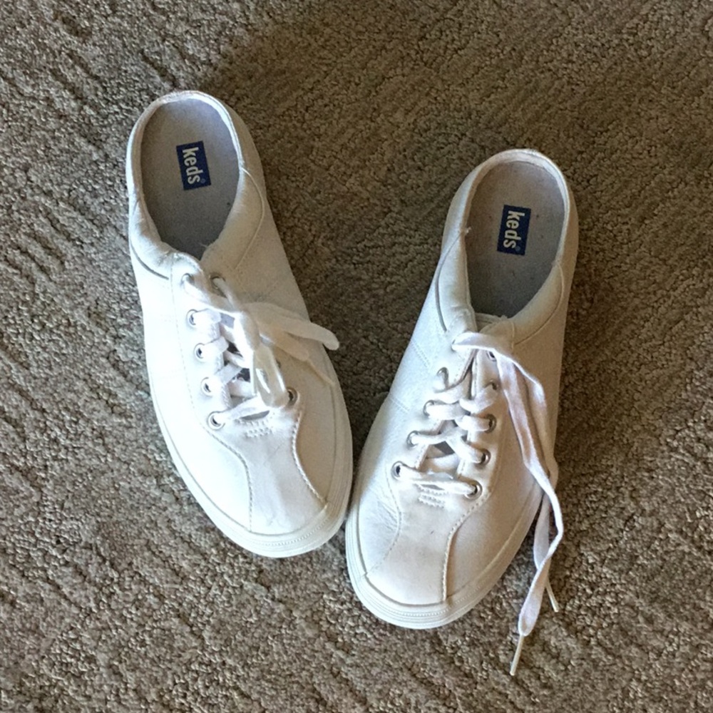 Keds leather slip on's size 8